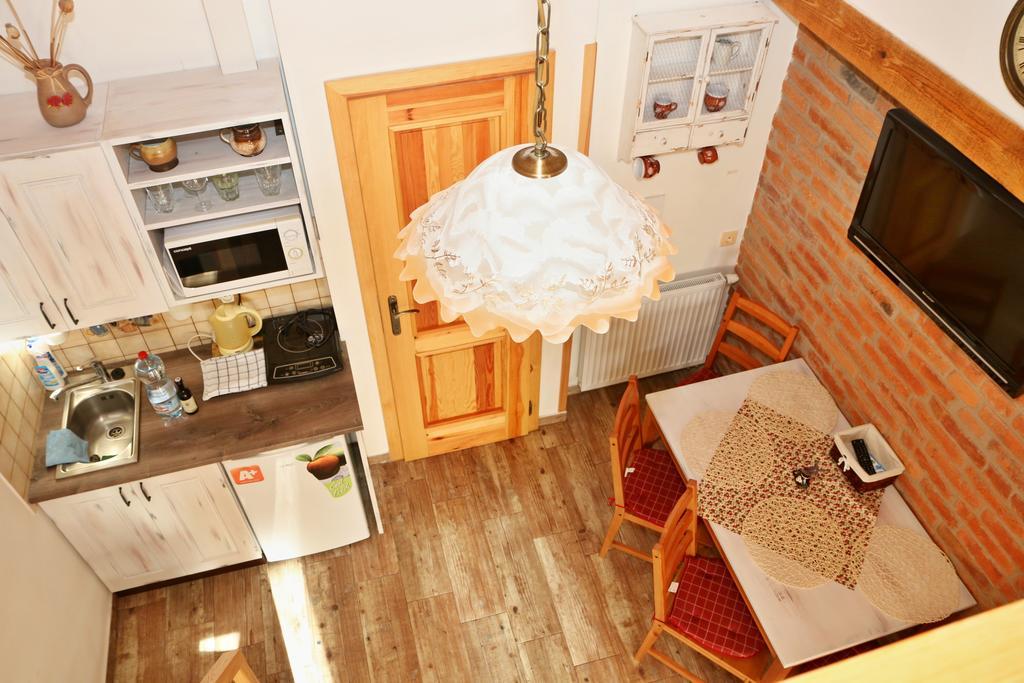 Apartments Emma Červená Voda Eksteriør billede